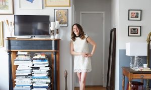 Nurse in an apartment, Travel Nurse Tips From Recruiters
